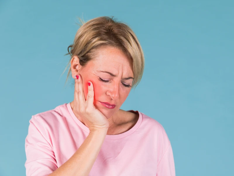 סינוסיטיס כאבי צוואר וכאבי שיניים